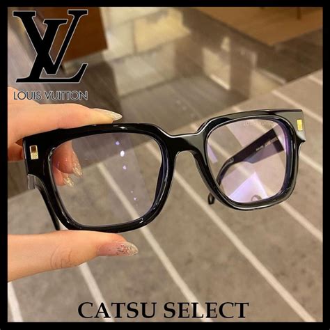 LV Essential Square Anti Blue Ray Sunglasses .